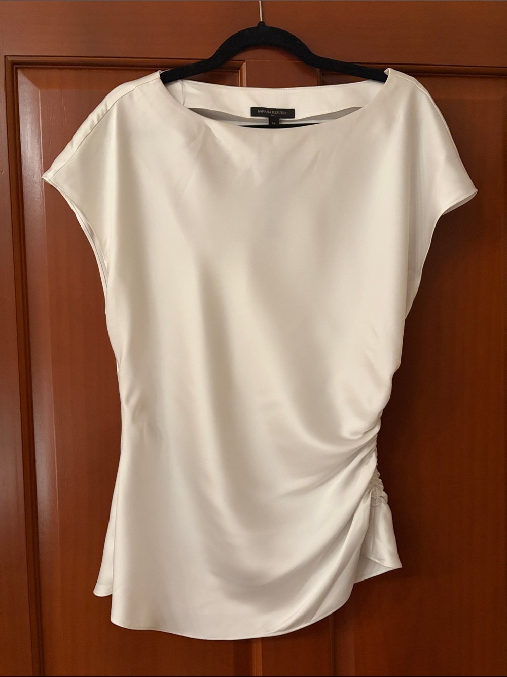Banana Republic Cream Boatneck Short-Sleeve Blouse with Side Ruching